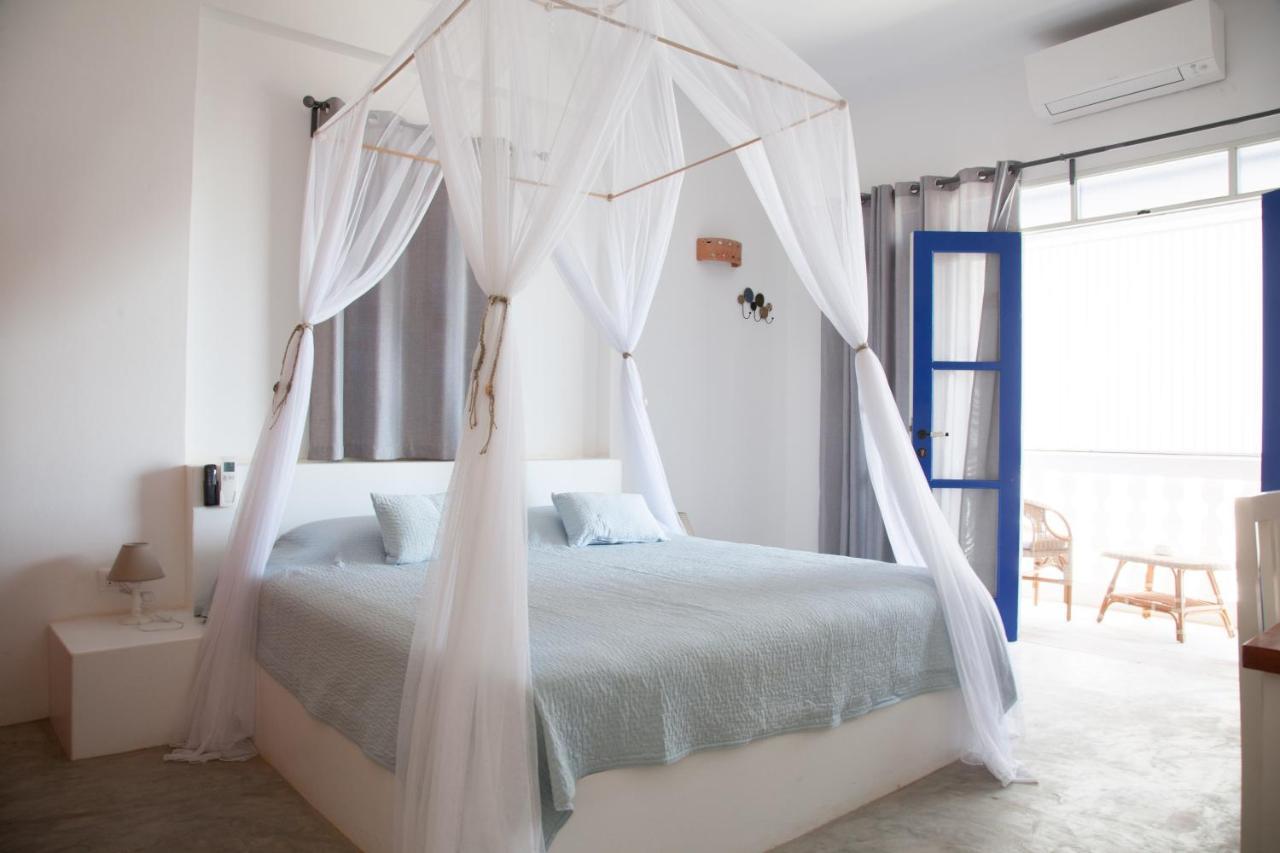 Bed and Breakfast Nos Kasa Сал-Рей Экстерьер фото